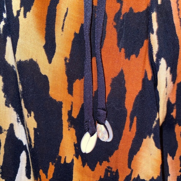 New cheetah print tulip pant - Picture 6 of 8